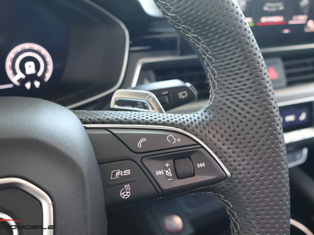 Audi RS4