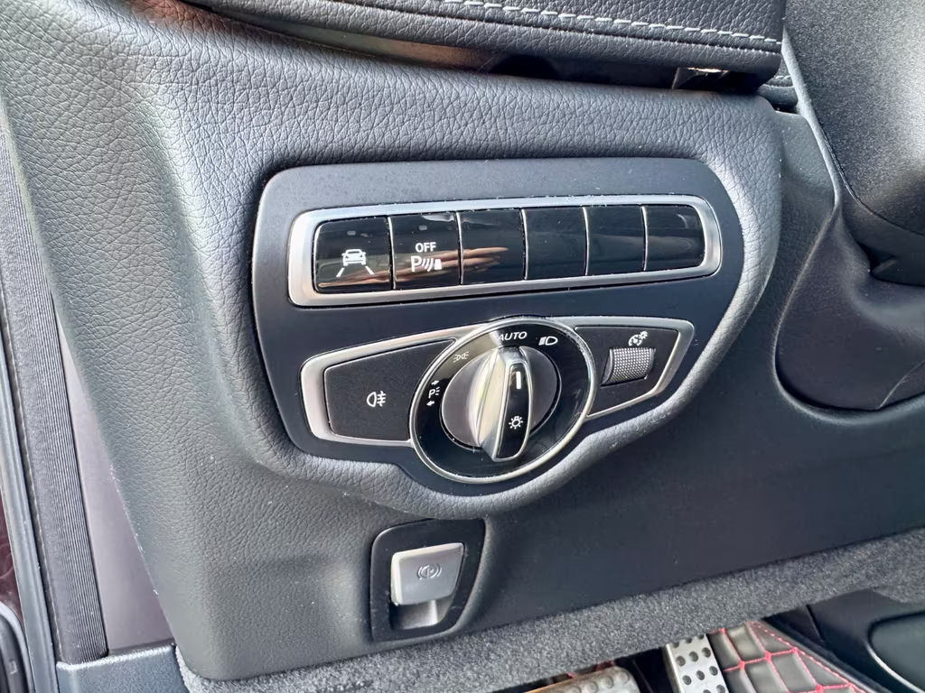 Mercedes-Benz G-Klasse