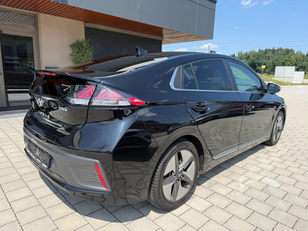 Hyundai Ioniq