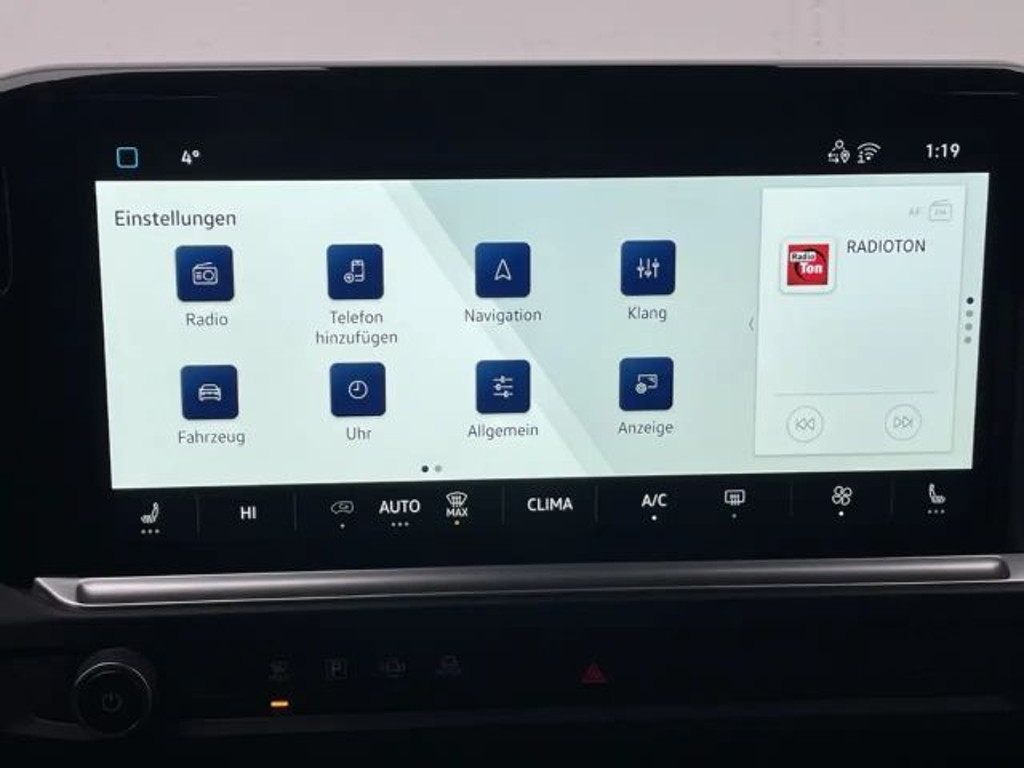Volkswagen Caravelle