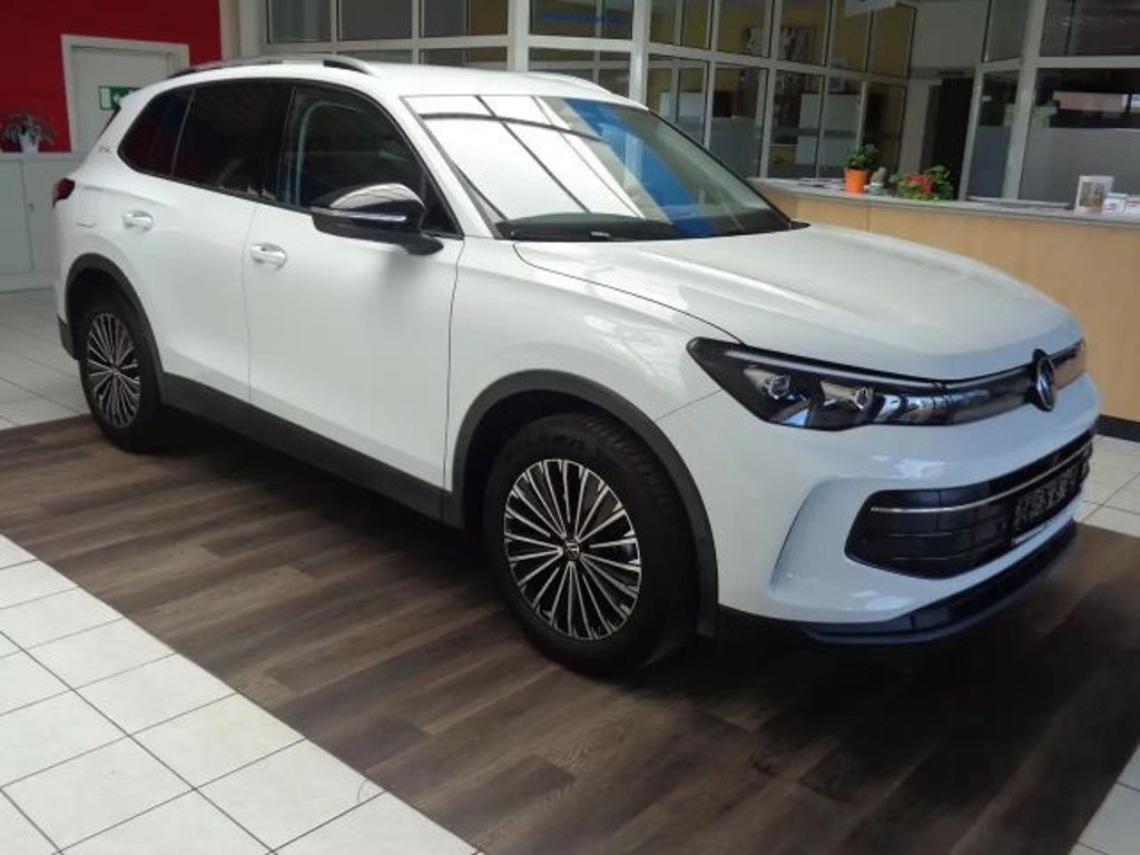 Volkswagen Tiguan DSG IQ.Drive 1.5 eTSI
