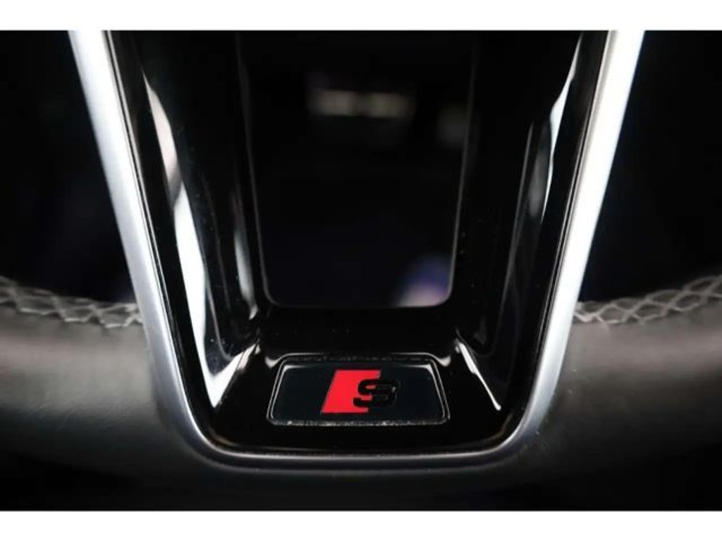 Audi S7