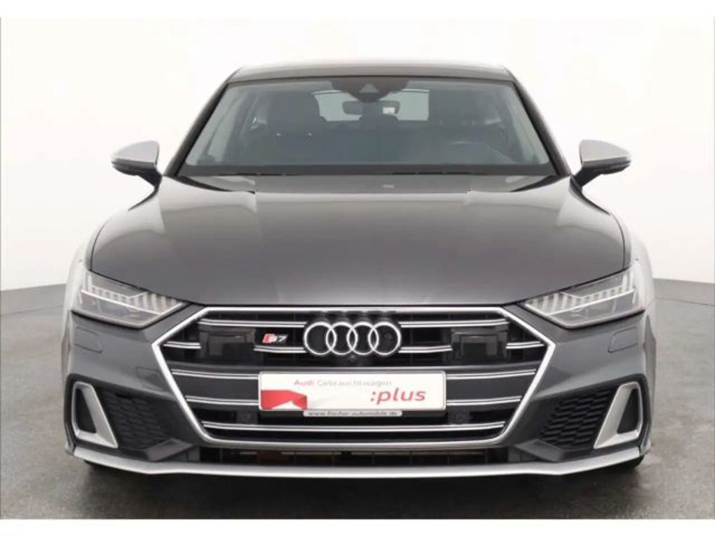 Audi S7