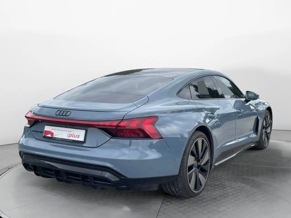 Audi e-tron GT