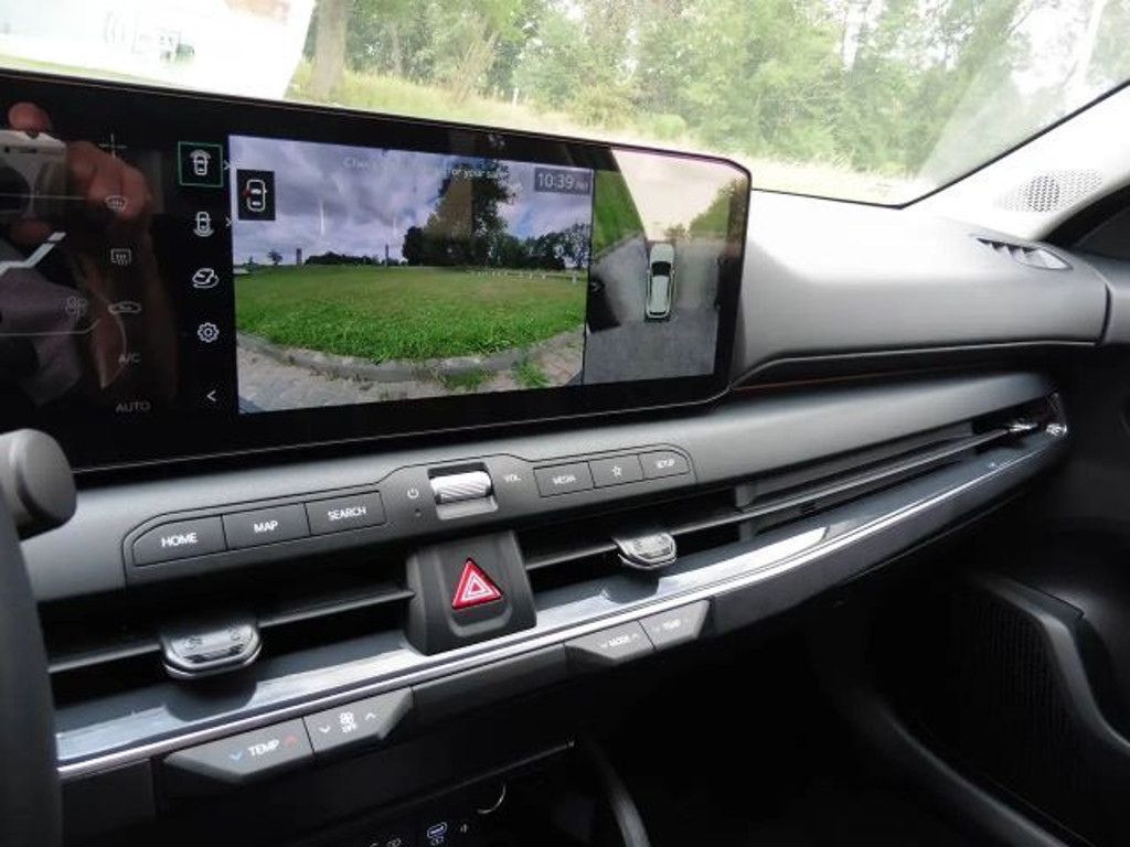 Kia K4