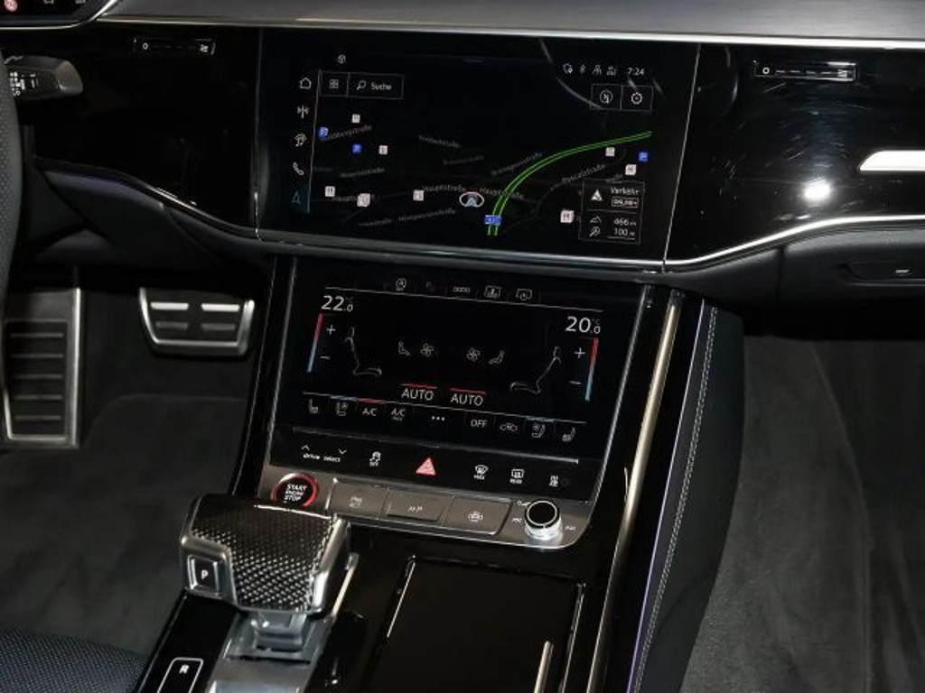 Audi S8