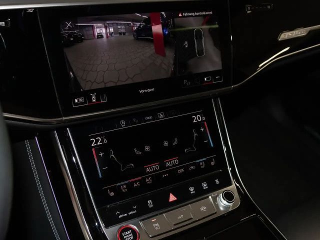 Audi S8