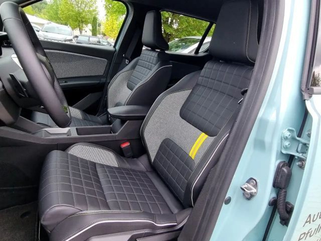 Renault 4 E-Tech Iconic Comfort