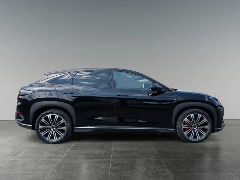 BYD Sealion 7