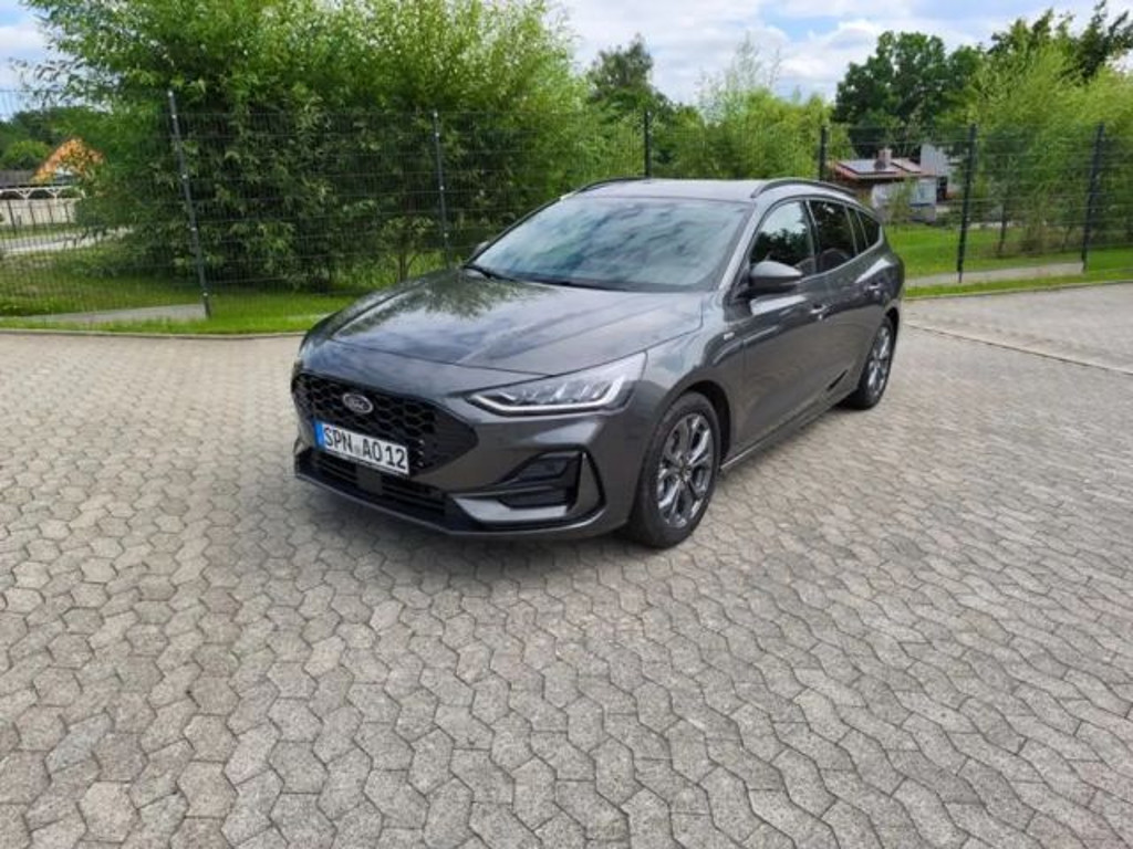 Ford Focus EcoBoost Wagon ST Line
