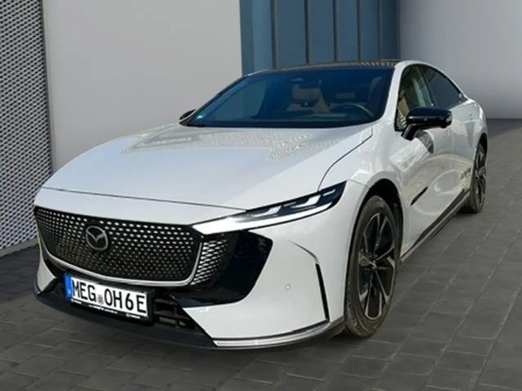 Mazda 6e
