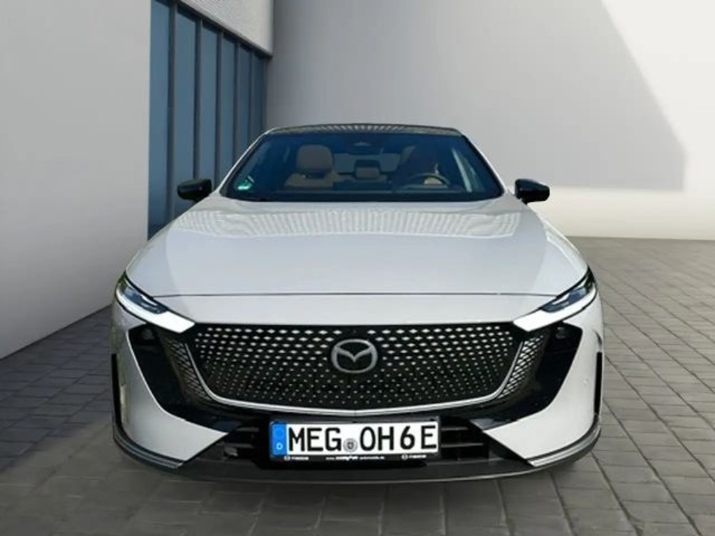 Mazda 6e