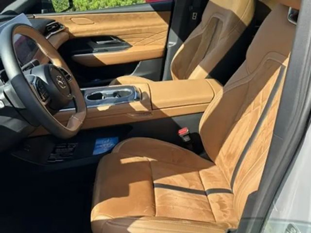 Mazda 6e Plus
