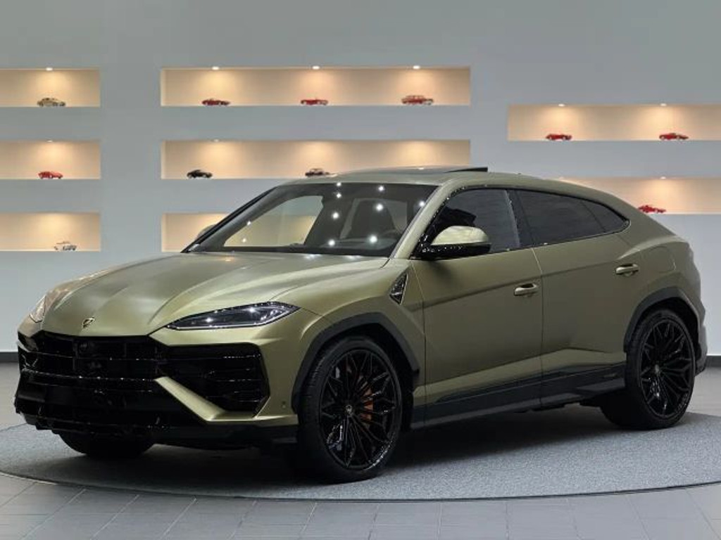 Lamborghini Urus Urus SE *PPF*Verde Gea matt*B&O*Hinterachslenkung*