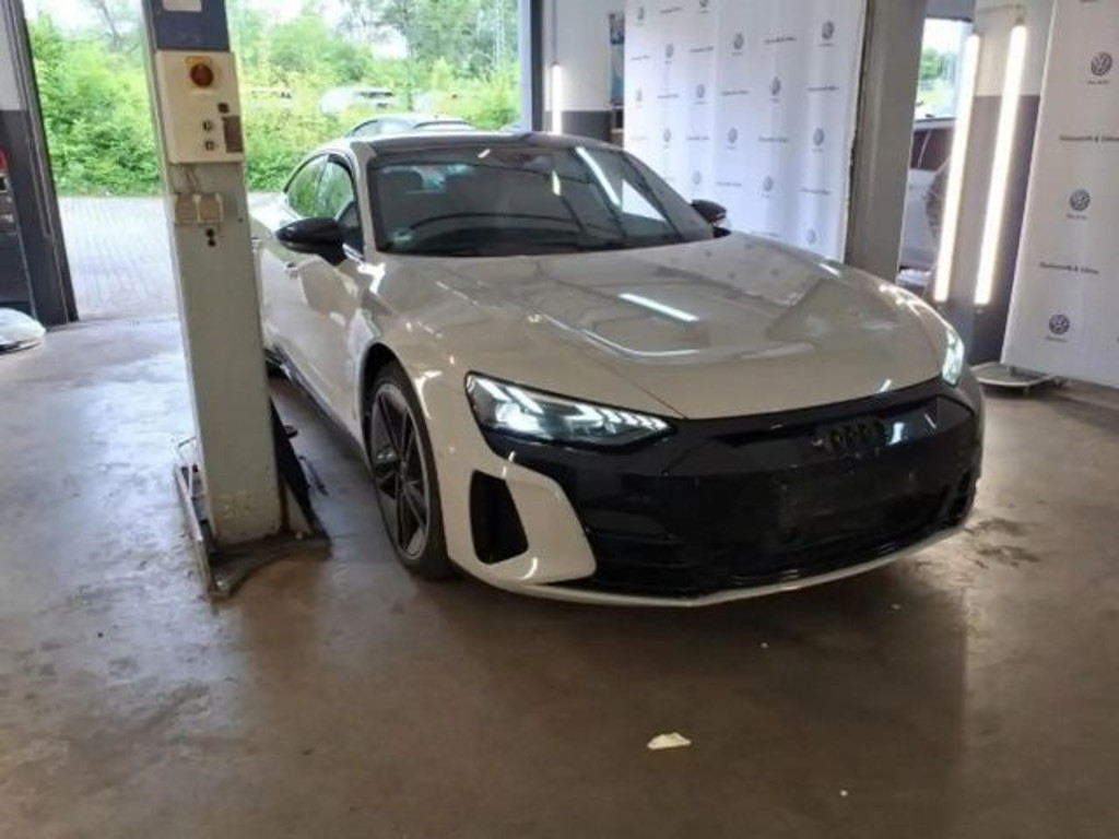 Audi e-tron GT
