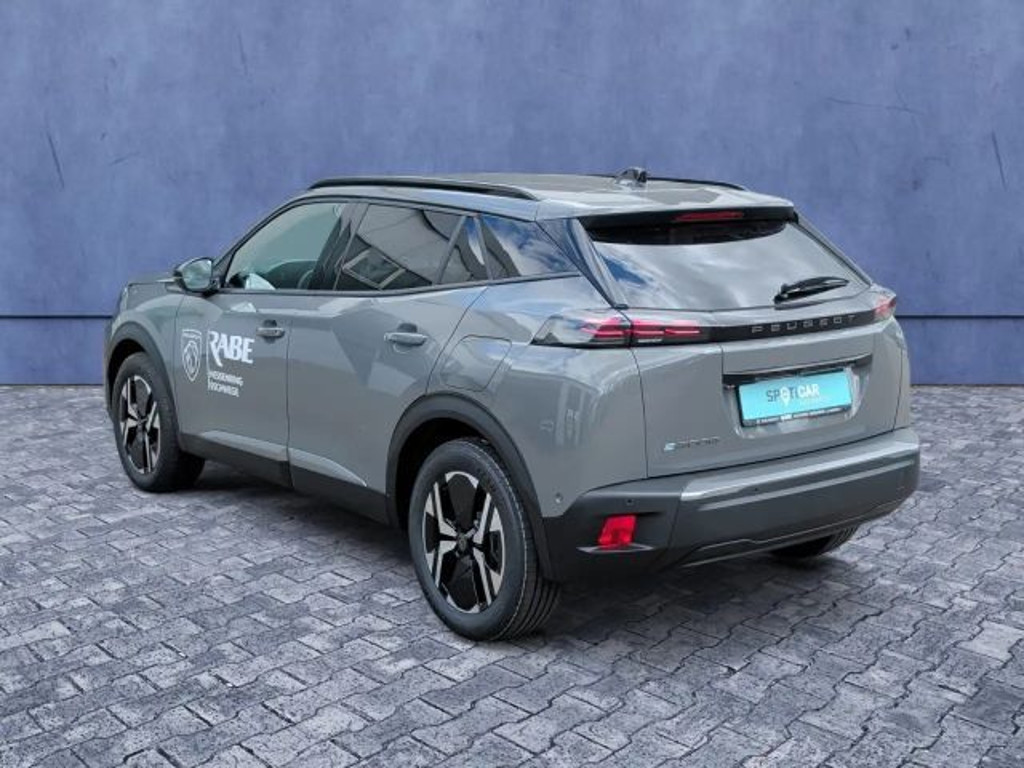 Peugeot e-2008