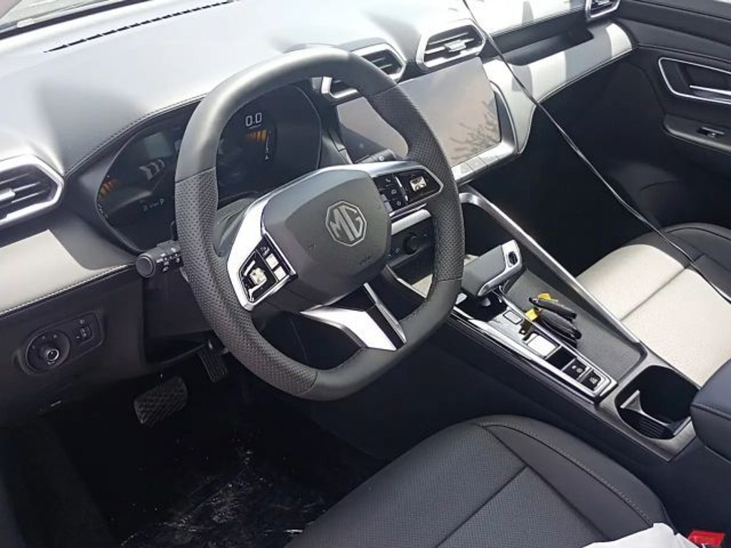 MG ZS