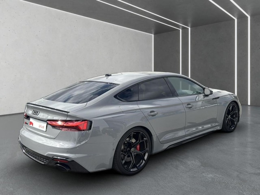 Audi RS5