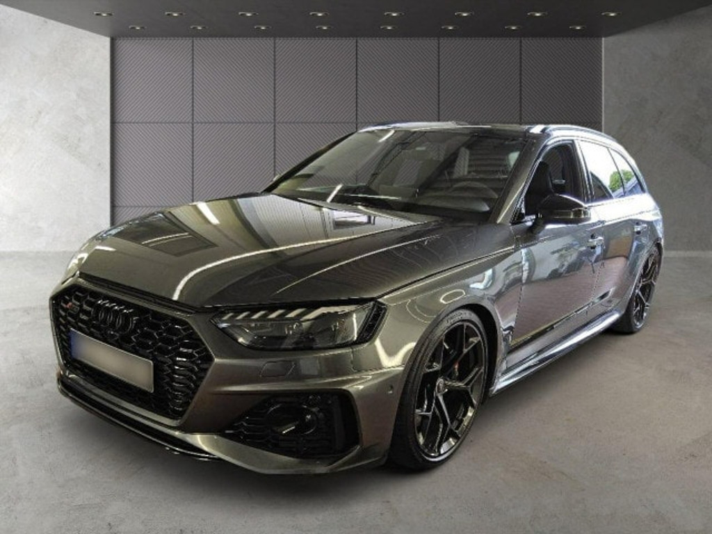 Audi RS4