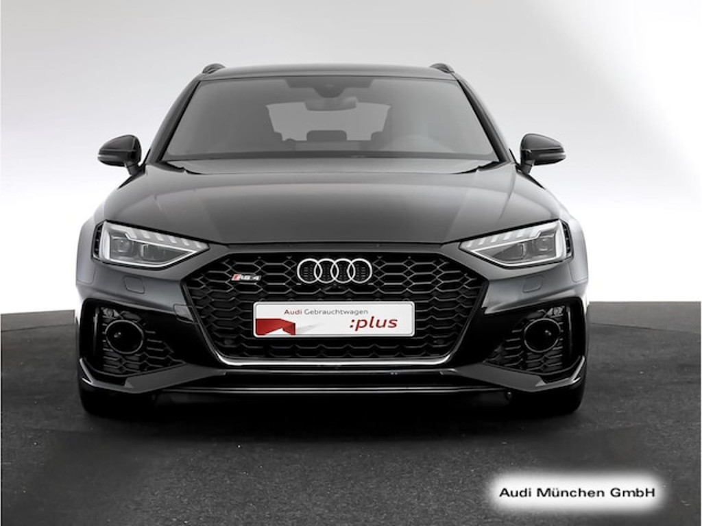Audi RS4 Avant Quattro