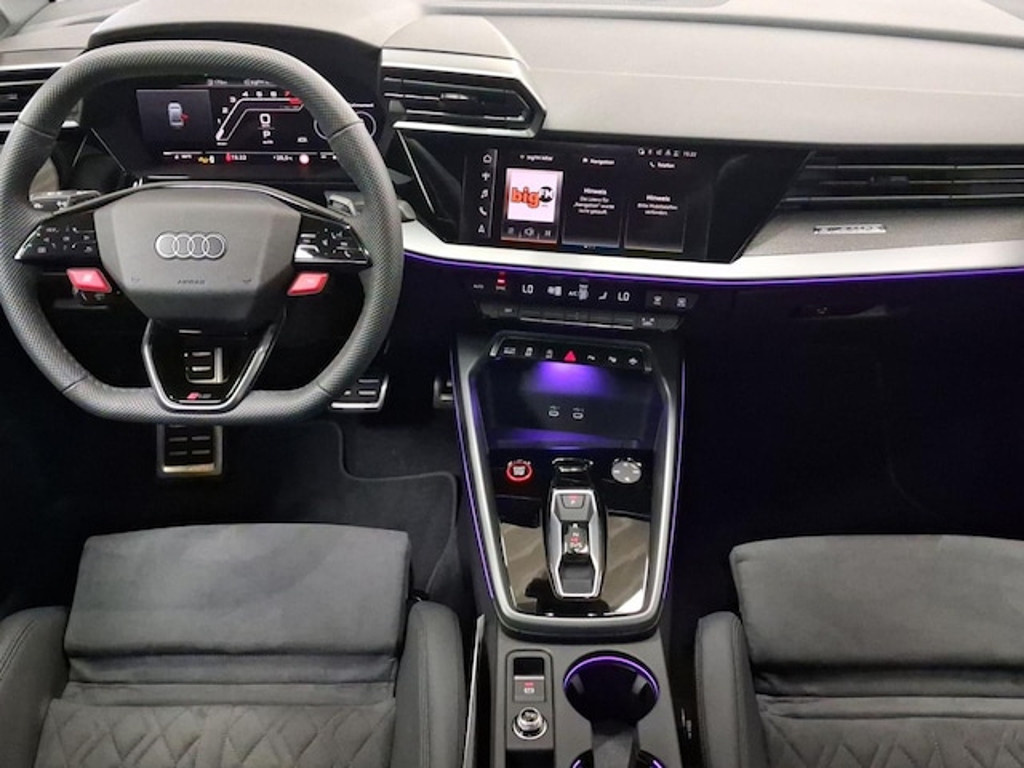 Audi RS3 Sedan Quattro S-Tronic