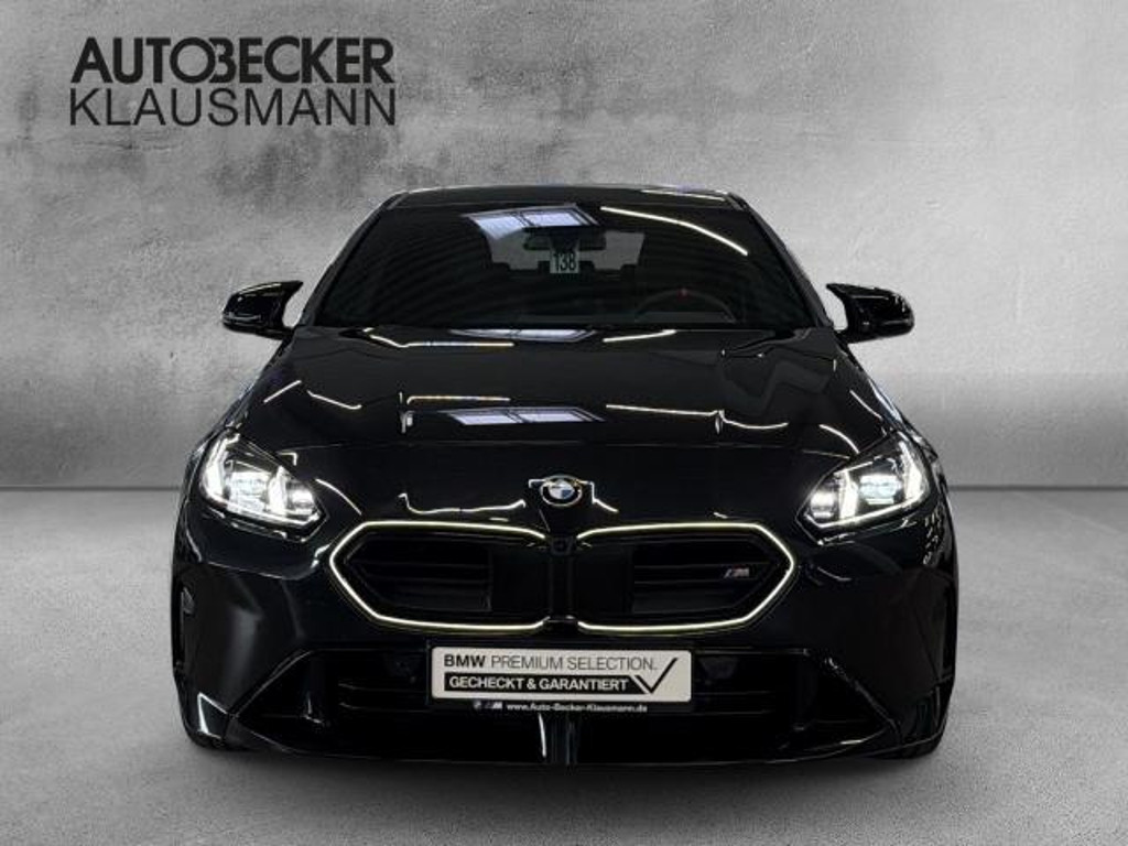 BMW M235