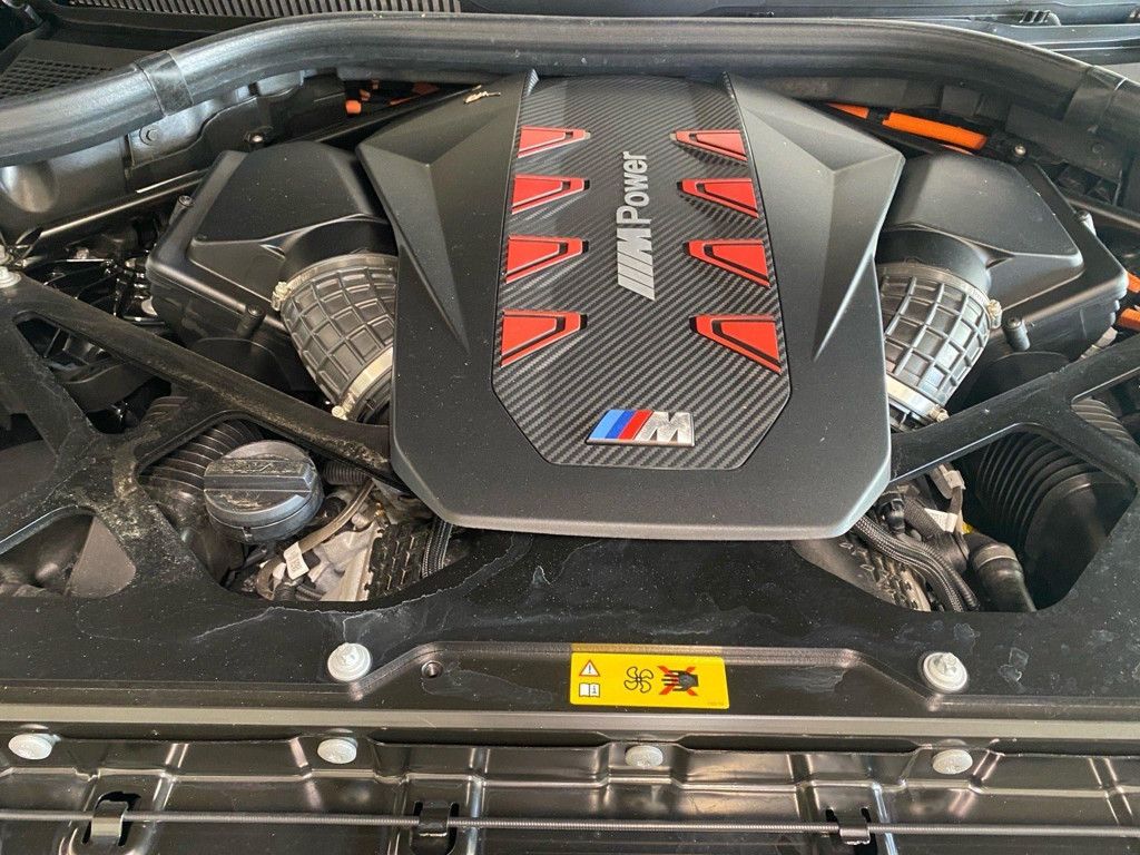 BMW XM