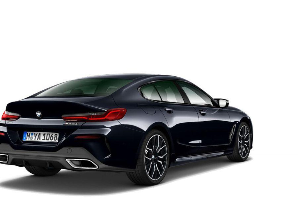 BMW M850