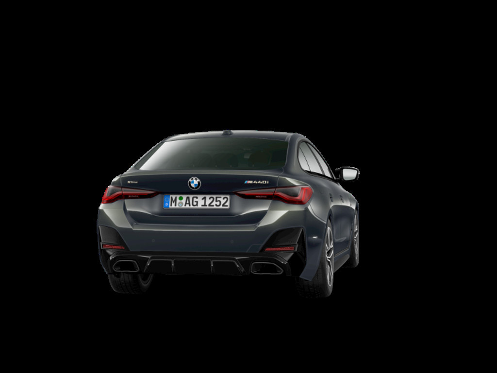 BMW M440