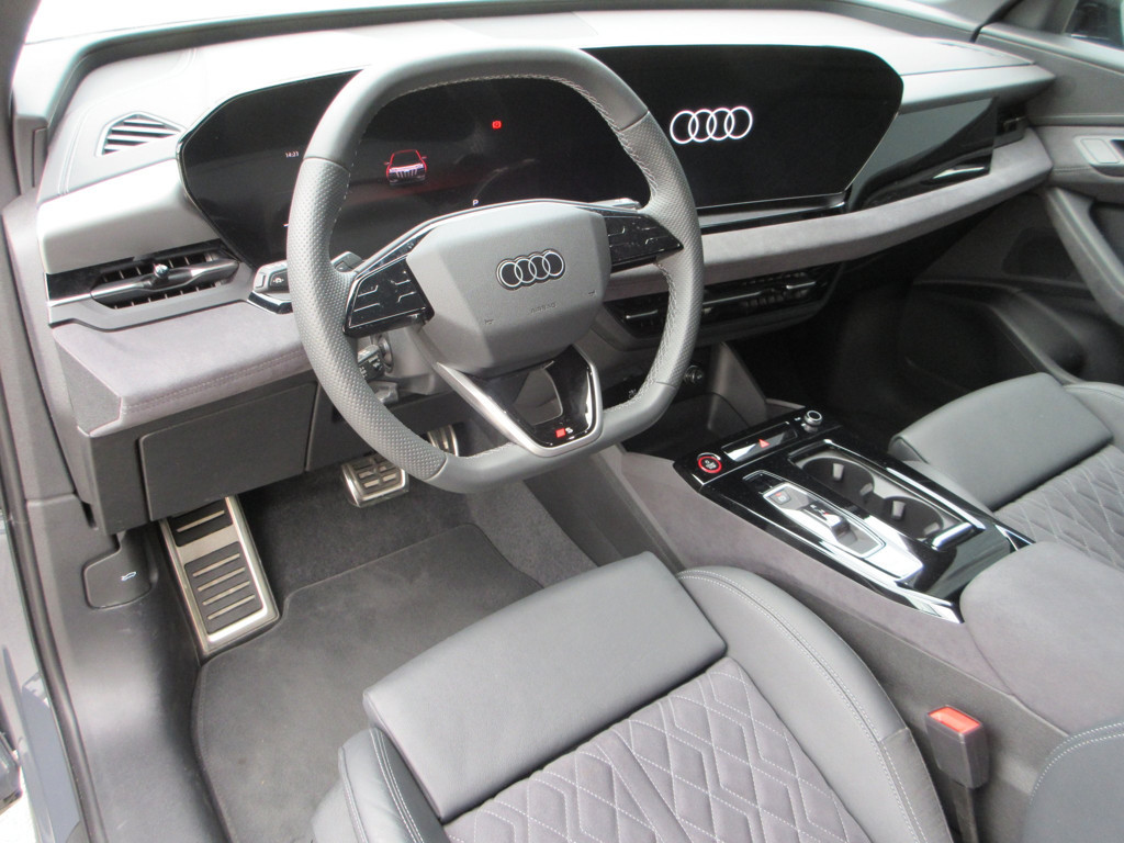 Audi SQ6 e-tron