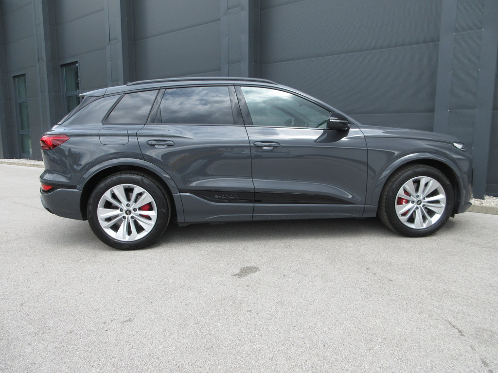 Audi SQ6 e-tron