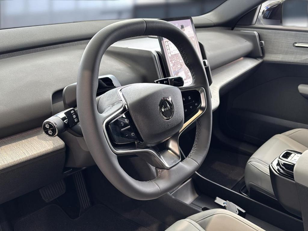 Volvo EX30