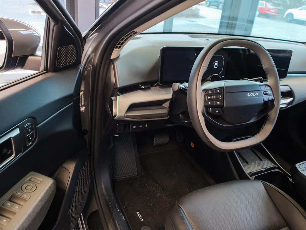 Kia EV4