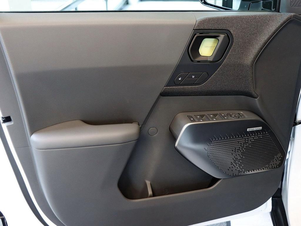 Kia EV2