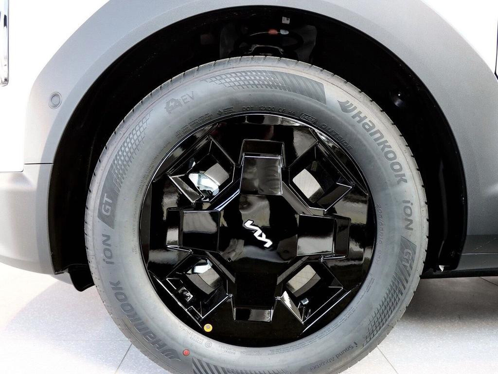 Kia EV2