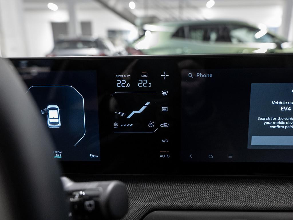 Kia EV4