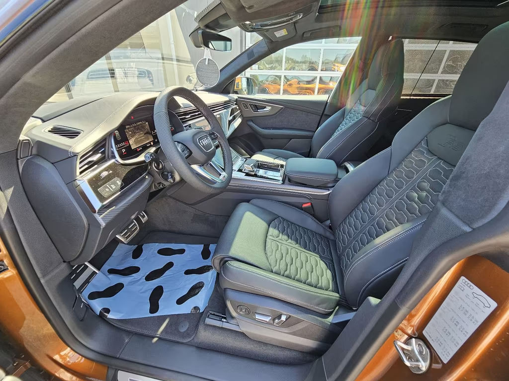 Audi RS Q8