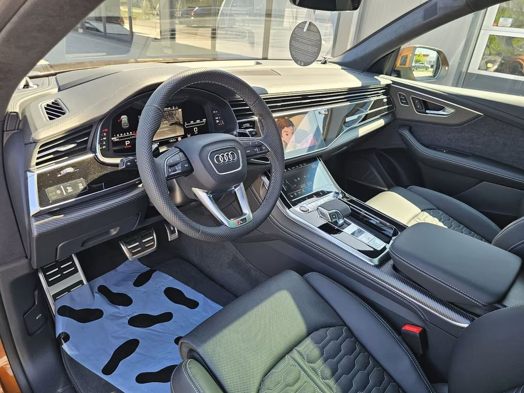 Audi RS Q8