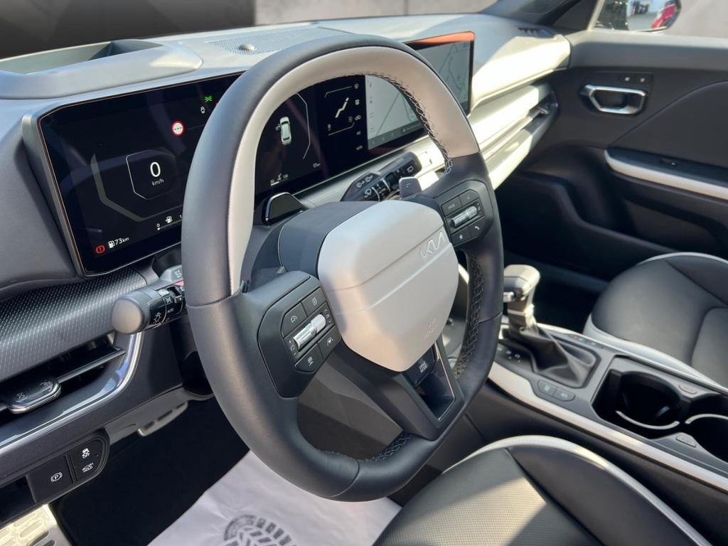 Kia K4