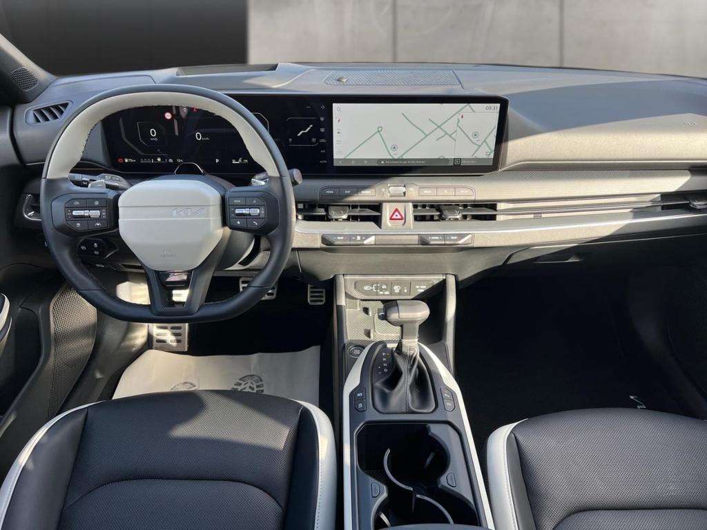 Kia K4