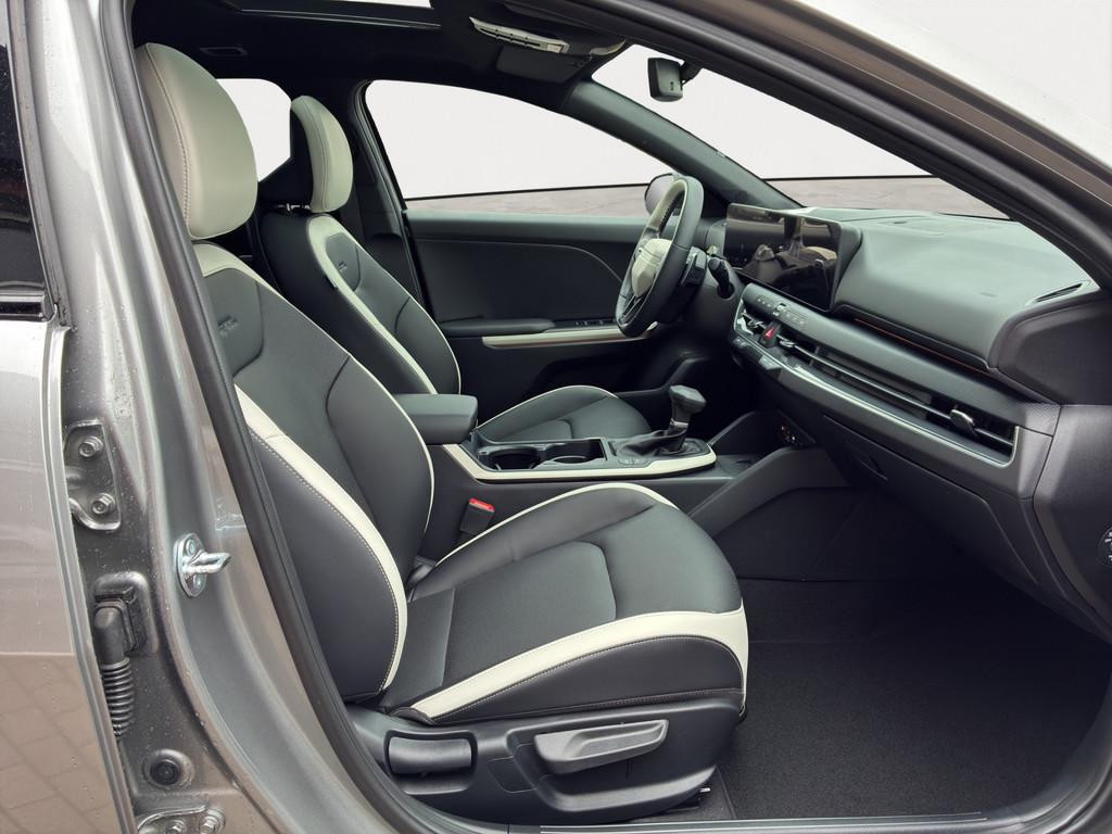 Kia K4