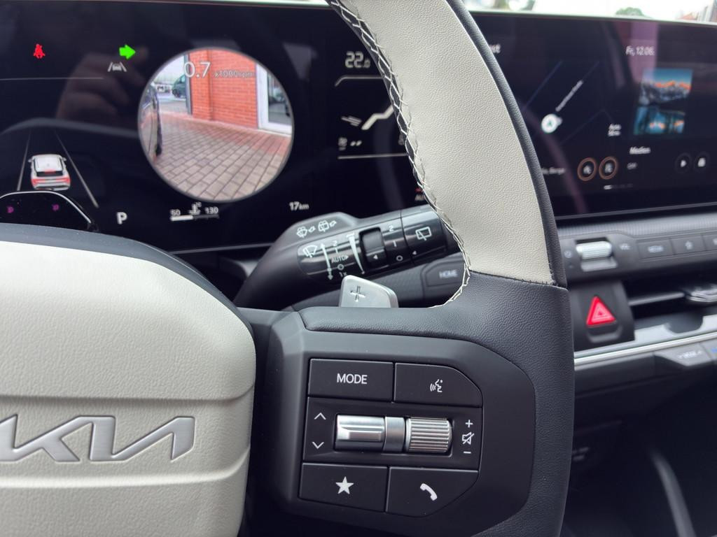 Kia K4