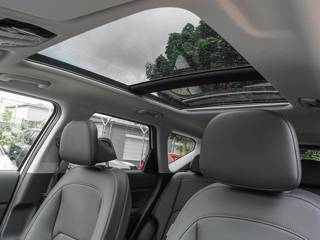 Kia EV5