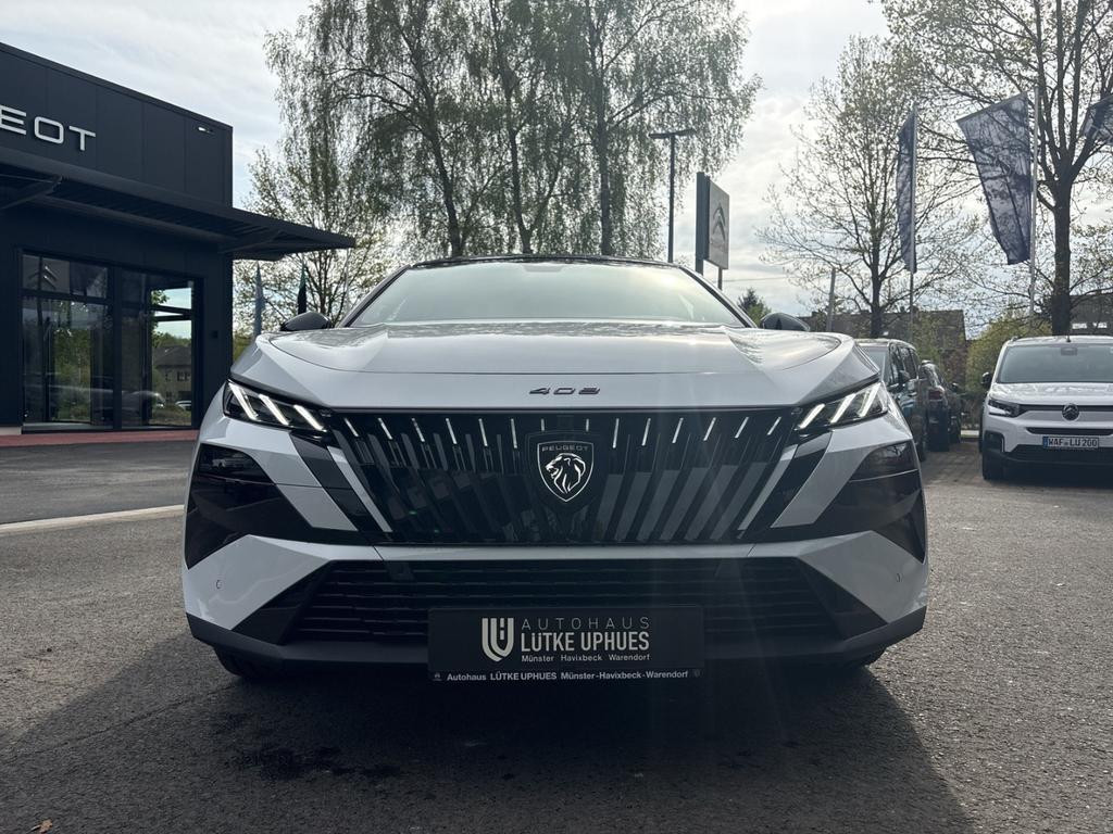 Peugeot 408