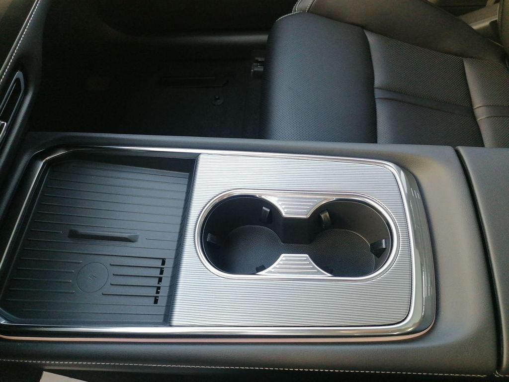 Mazda 6e