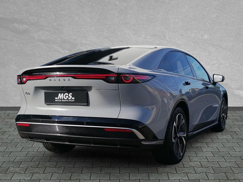 Mazda 6e