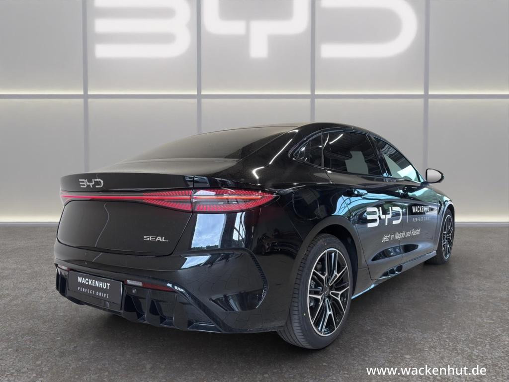 BYD Seal