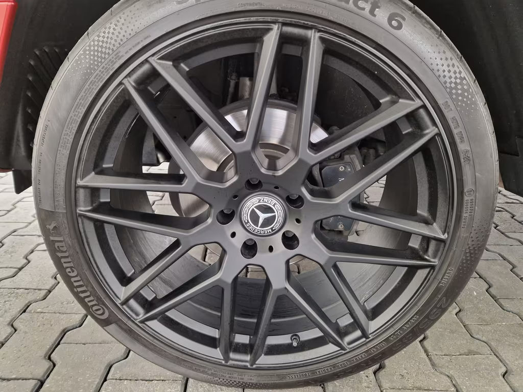 Mercedes-Benz G-Klasse