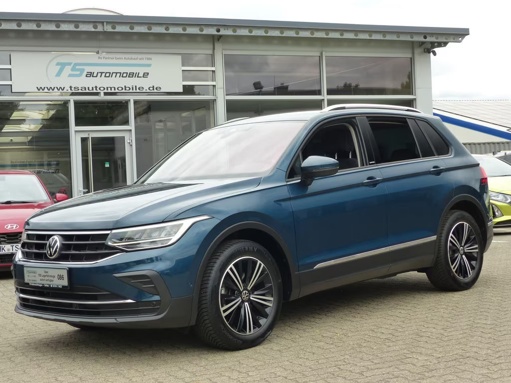Volkswagen Tiguan United AHK+LED+ACC+Totw+Spur+Navi+Cam+PDC