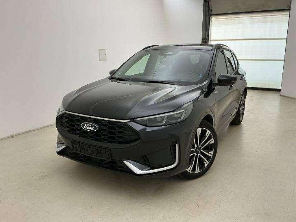Ford Kuga ST Line Hybrid X